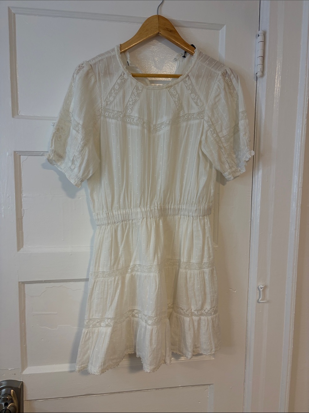 Zara Cream Tiered Short Sleeve Mini Dress